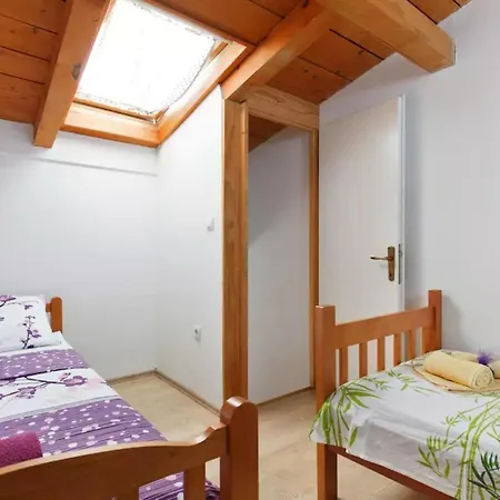Apartamento With Large Garden In The Heart Of