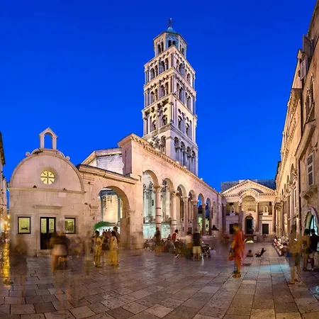 With Large Garden In The Heart Of Split